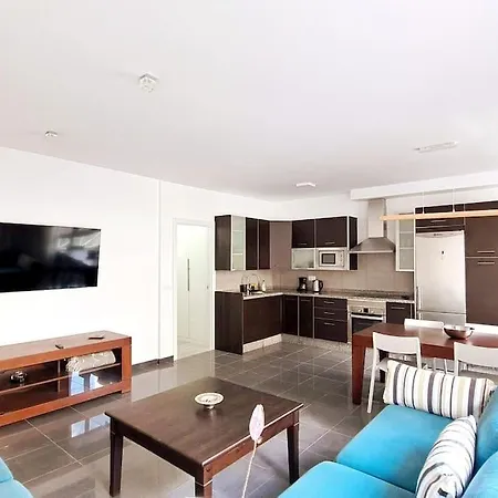 Apartament Arq *